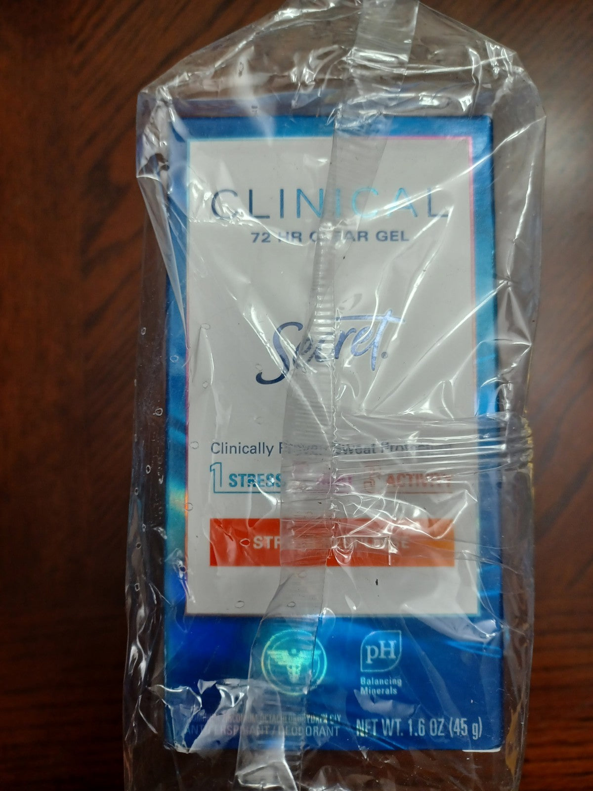 3 Pack Secret Clinical Strength Clear Gel Antiperspirant Deodorant 1.6 Oz