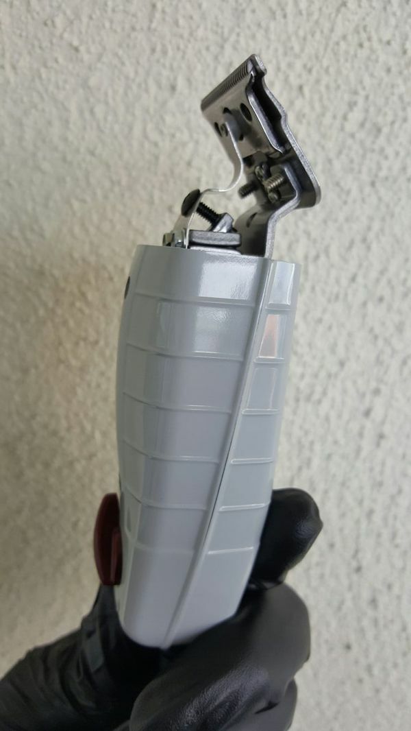 Professional Trimmer for Hair Cutting & Grooming - Adjustable Skeleton Blade