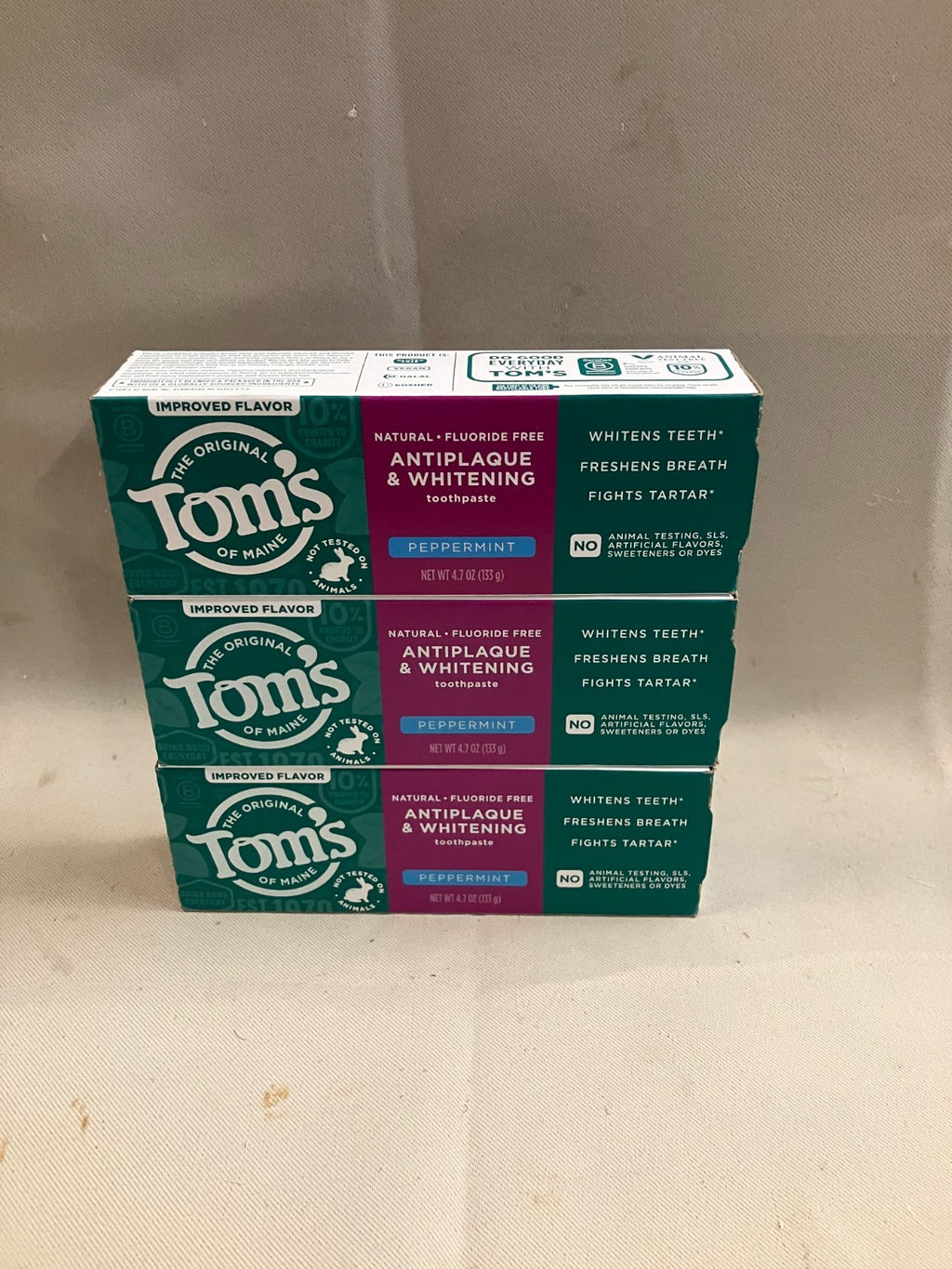 Antiplaque and Whitening Toothpaste Pack - 3 Boxes of 4.7 Oz