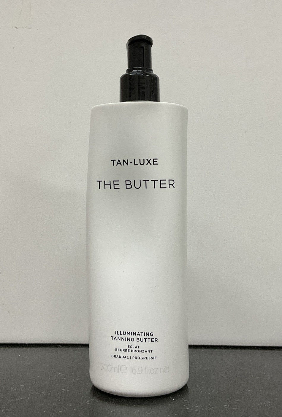 Gradual Tanning Butter - Illuminating Body Moisturizer 500ml