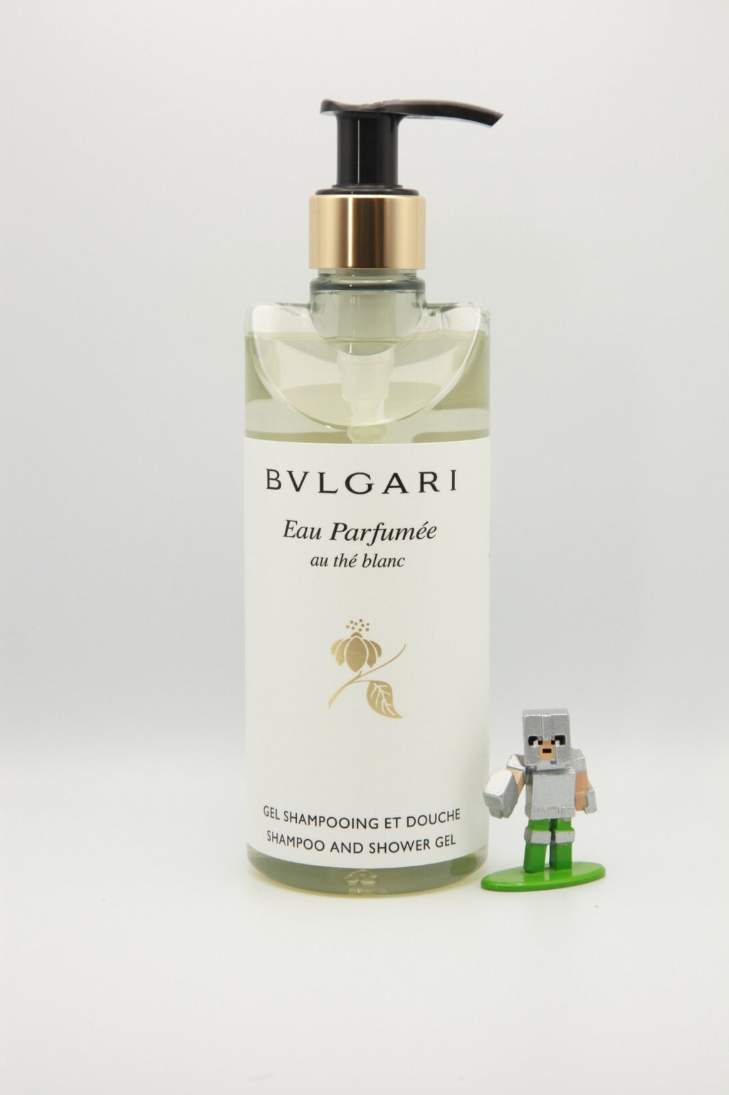 BVLGARI Eau Parfumée au Thé Blanc 300ml Shampoo & Shower Gel - Luxury Fragrance