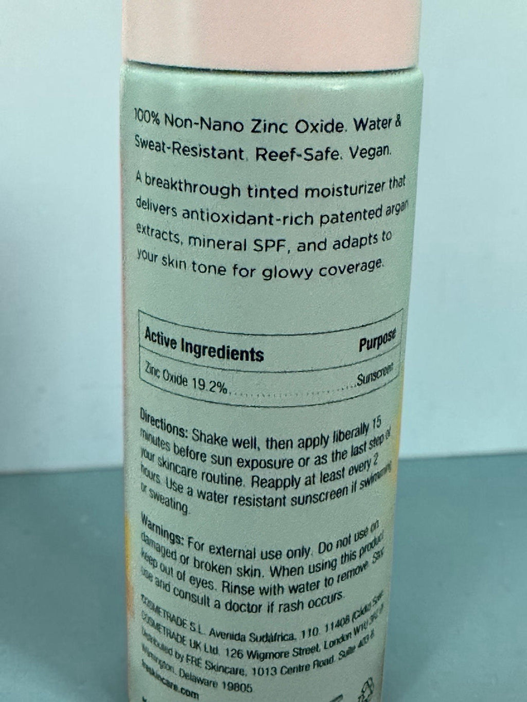 Fre Glow Me Light Medium Tinted Mineral Sunscreen SPF 30 - Hydrating Moisturizer