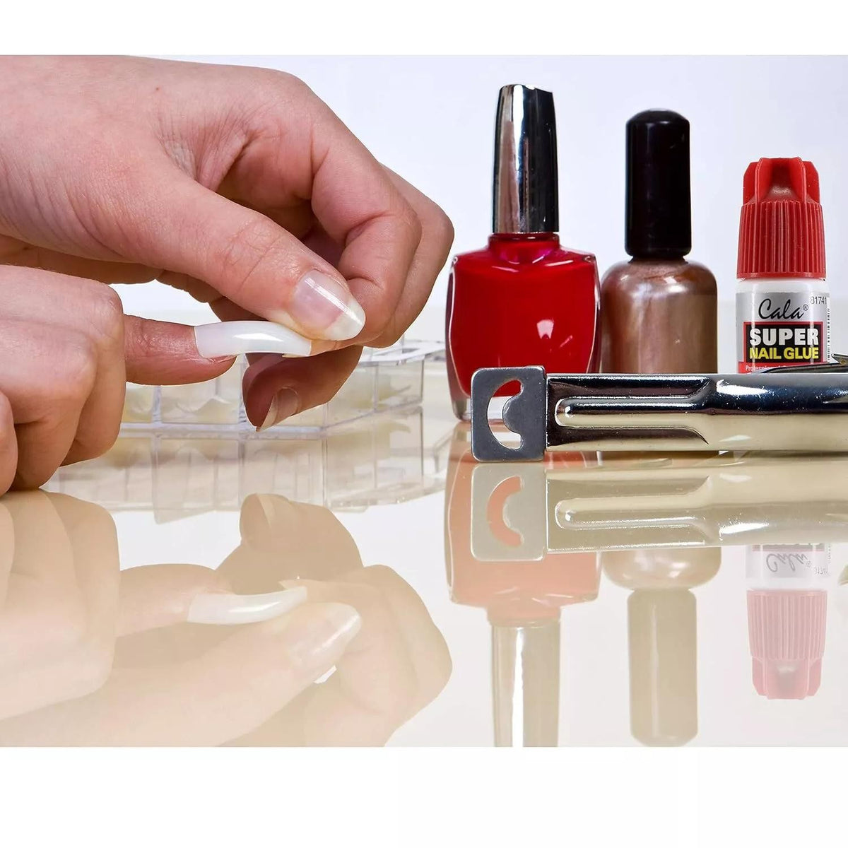 Professional Nail Glue - Strong, Quick-Drying Adhesive for All Nail Types
