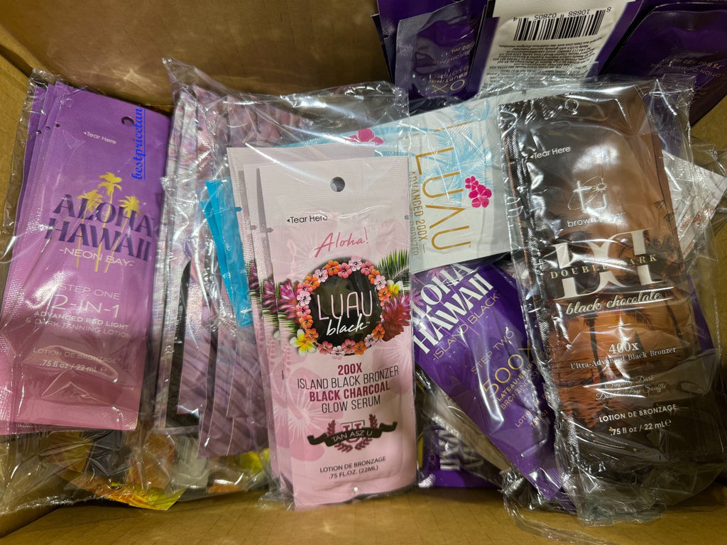 Assorted Tanning Lotion Sample Pack - 50 Packets of Bronzer & Accelerator