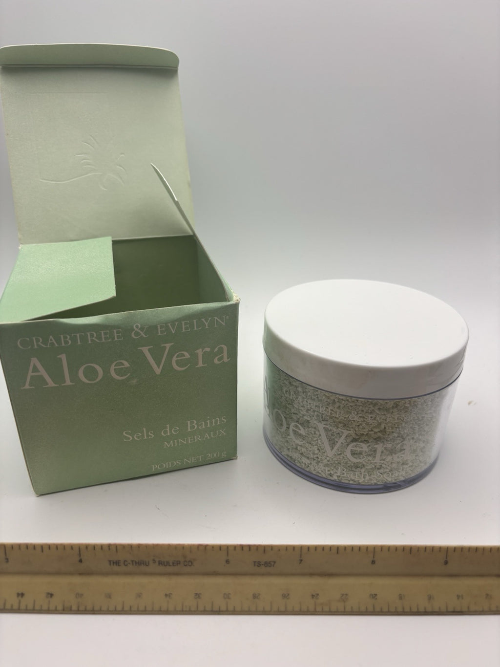 Aloe Vera Bath Salt Crystals - Mineral Soak for Relaxation 7oz 200g