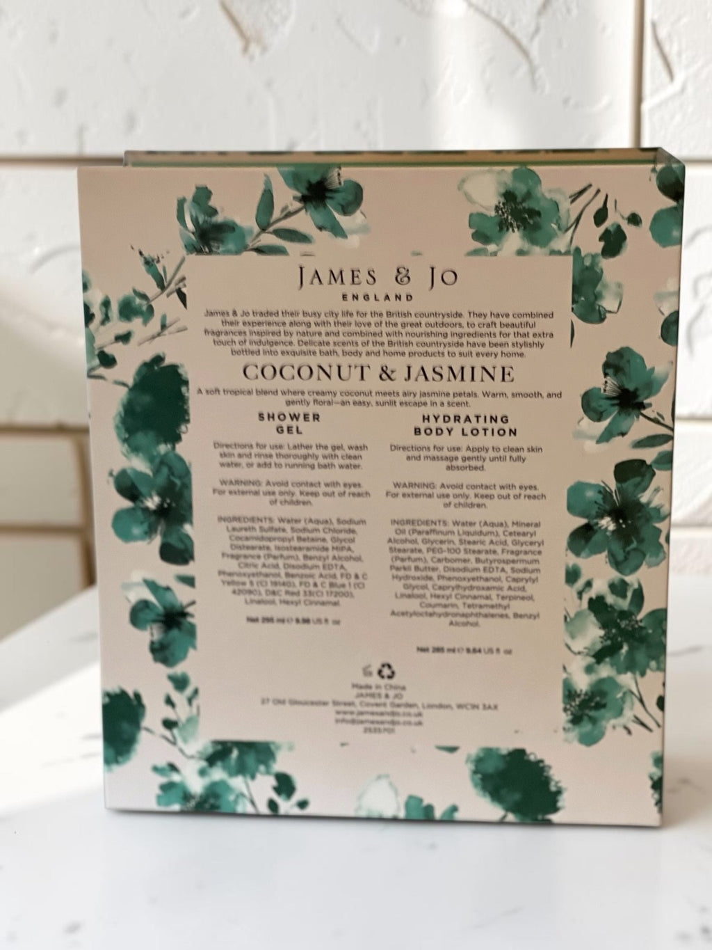 Coconut Jasmine Bath & Body Gift Set - Shower Gel & Lotion in Sealed Box