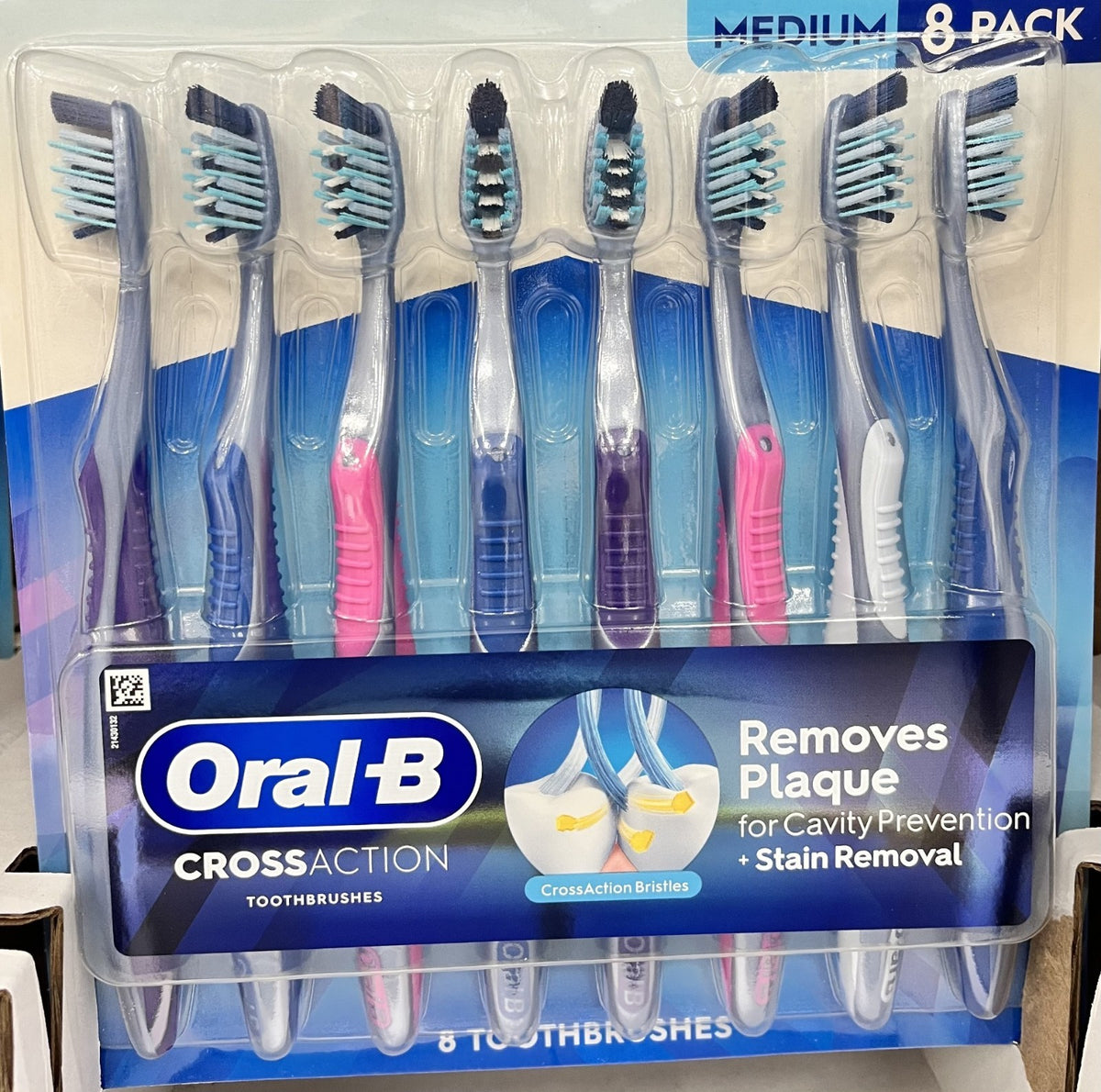 Manual Toothbrushes with Medium Bristles - Deep Clean, 8 Pack