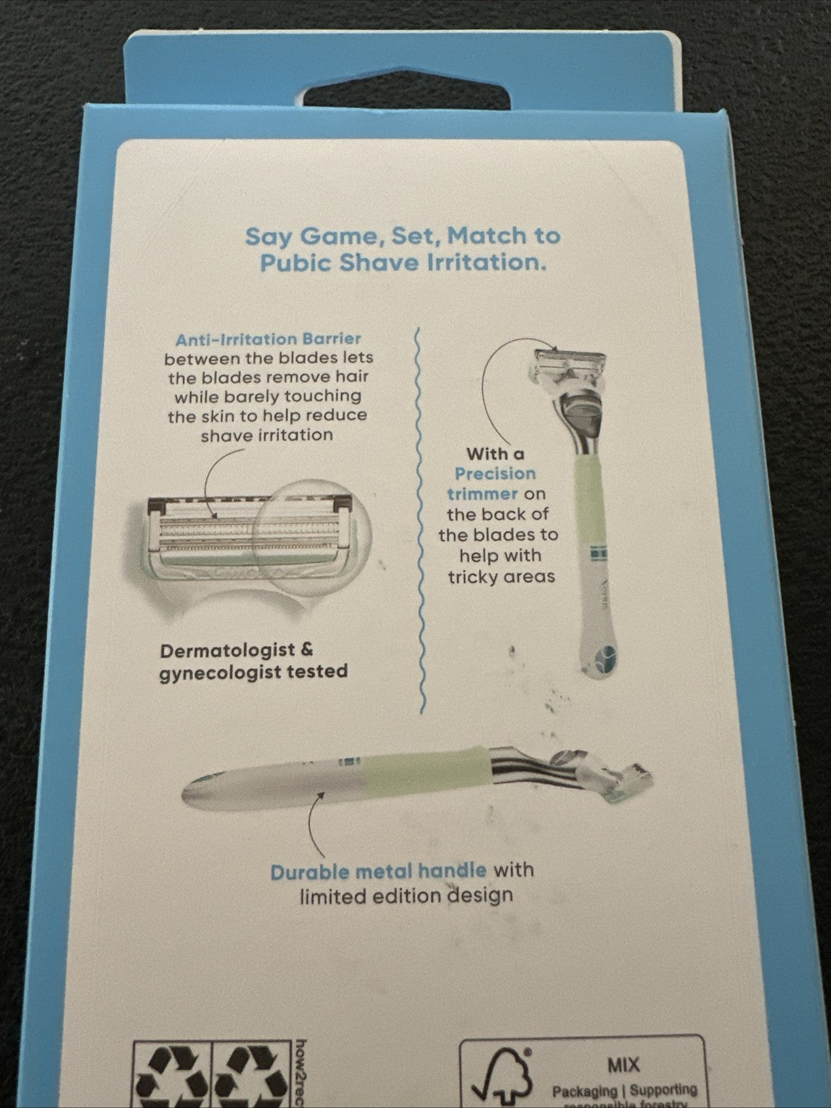 Gillette Venus Pubic Hair & Skin Razor Limited Edition with 2 Cartridges