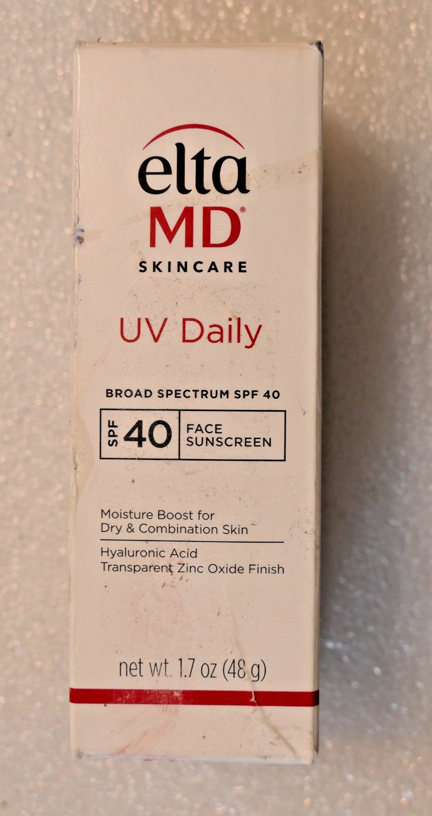 Broad-Spectrum SPF 40 Daily Facial Sunscreen 1.7oz - Hydrating, Water-Resistant
