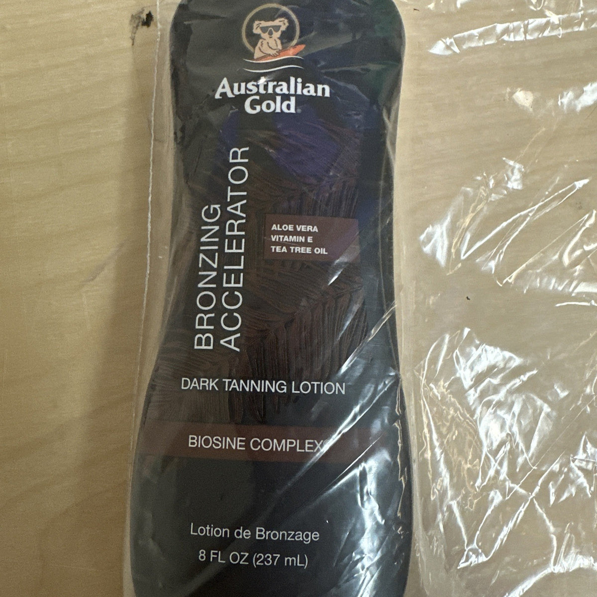 Dark Tanning Accelerator Lotion with Bronzer - 8 Ounce