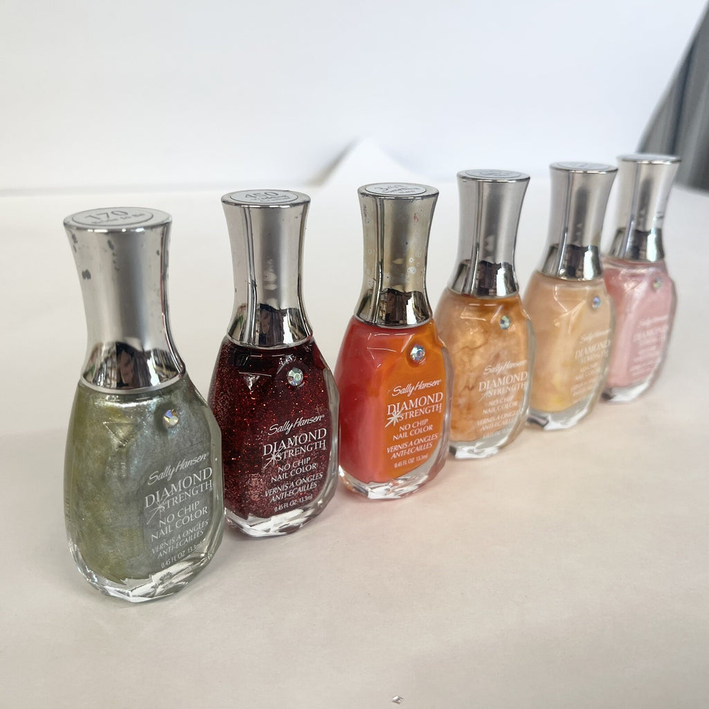 Set of 6 Assorted Nail Polish Colors - No Chip Gel Effect Manicure