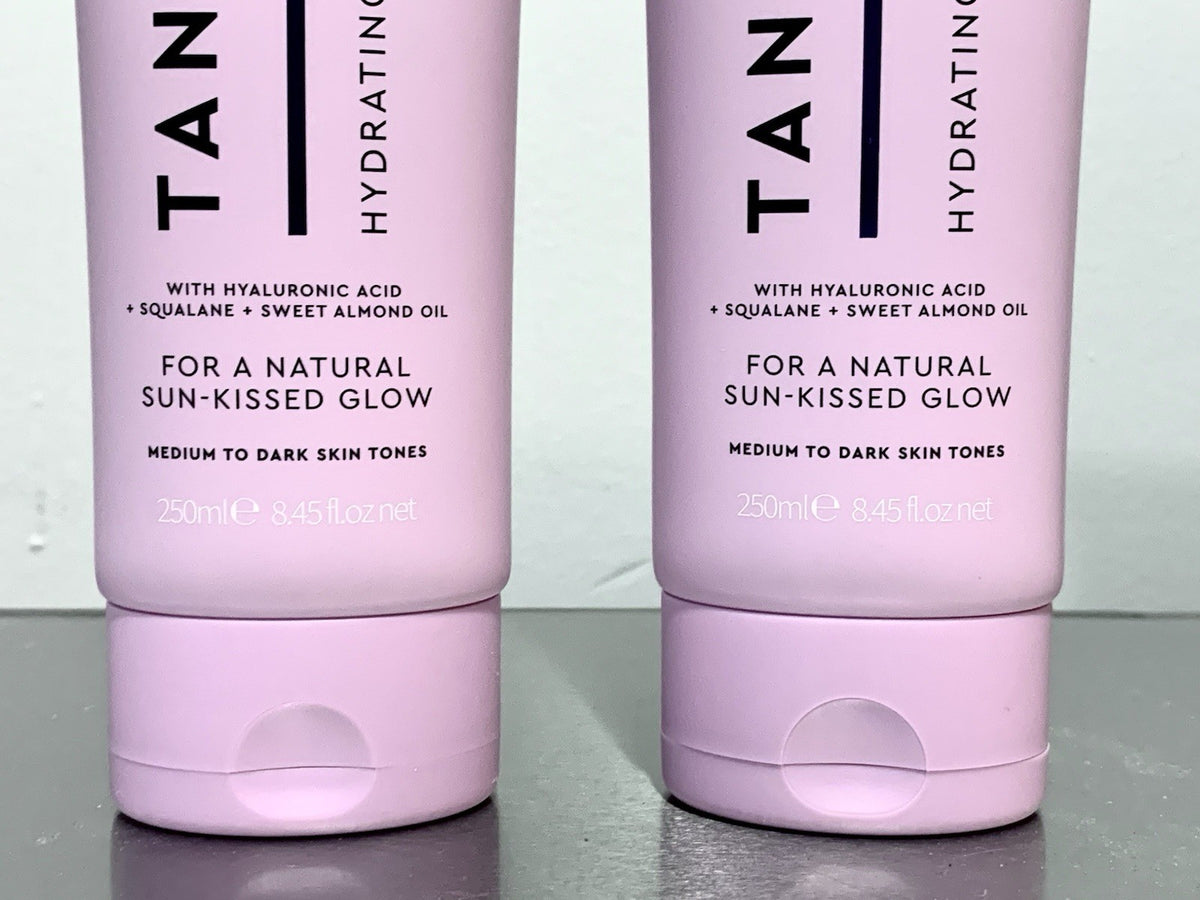 Hydrating Gradual Tan Lotion Medium to Dark - 8.45 oz