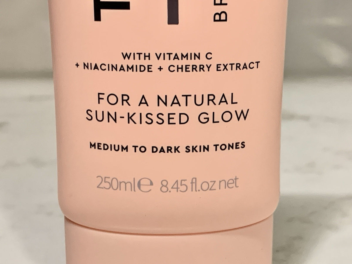 Gradual Self-Tanning Lotion Medium/Dark 8.45oz - Sealed