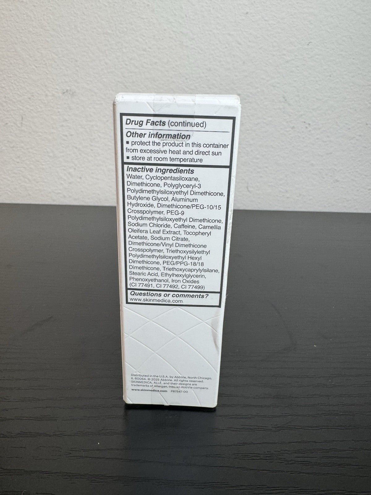 Mineral Sunscreen Tinted SPF 32 - Essential Defense Skin Shield 1.7 oz