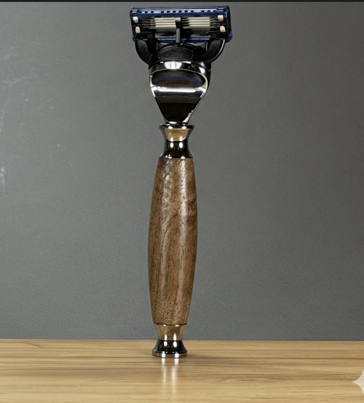 Wood Handle Safety Razor for Gillette Fusion 5 Blades - Men’s Gift