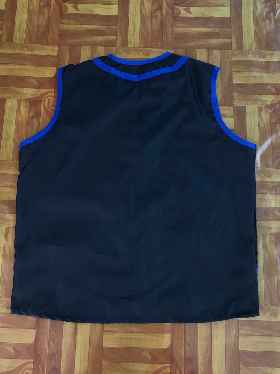 Unisex Professional Barber Vest Jacket Ultra Lightweight Hair-Resistant Black with Blue Strip