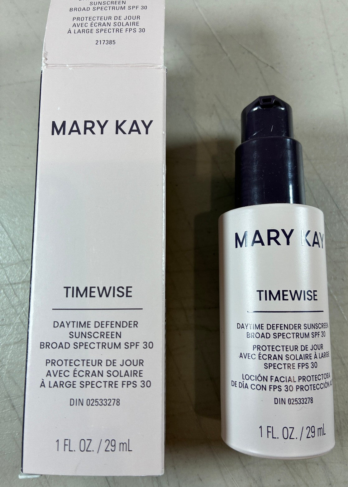 Mary Kay Timewise Daytime Sunscreen SPF 30 - 1 fl oz, New with Expiration 2025