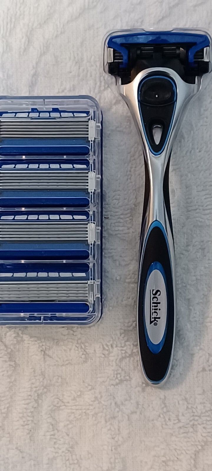 Schick Hydro 5 Razor Refill Cartridges with Metal Razor - 4 Blades, Pack of 1