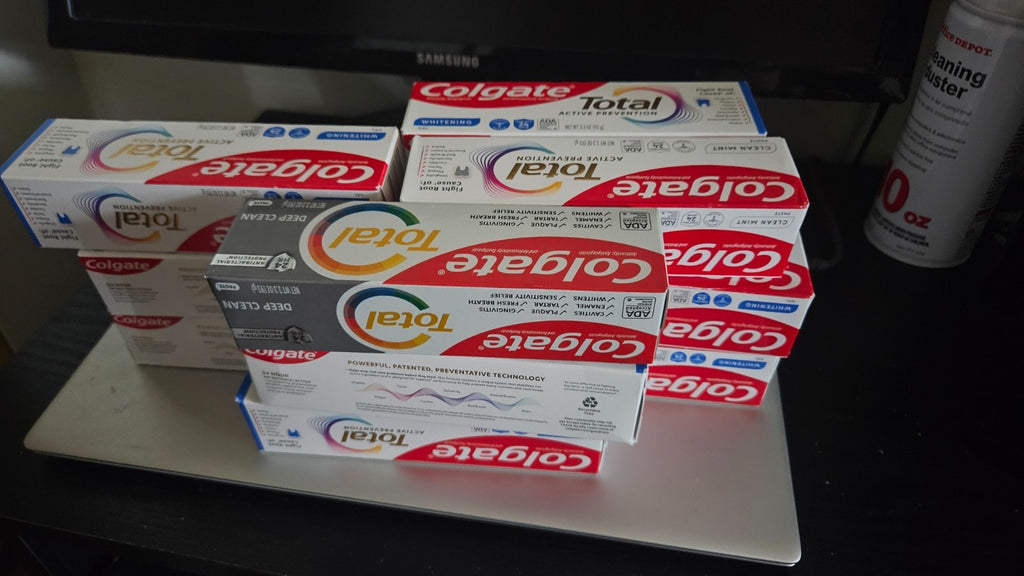 Lot Of 70 Colgate Toothpaste Maxfresh & Whitening Assorted Flavors