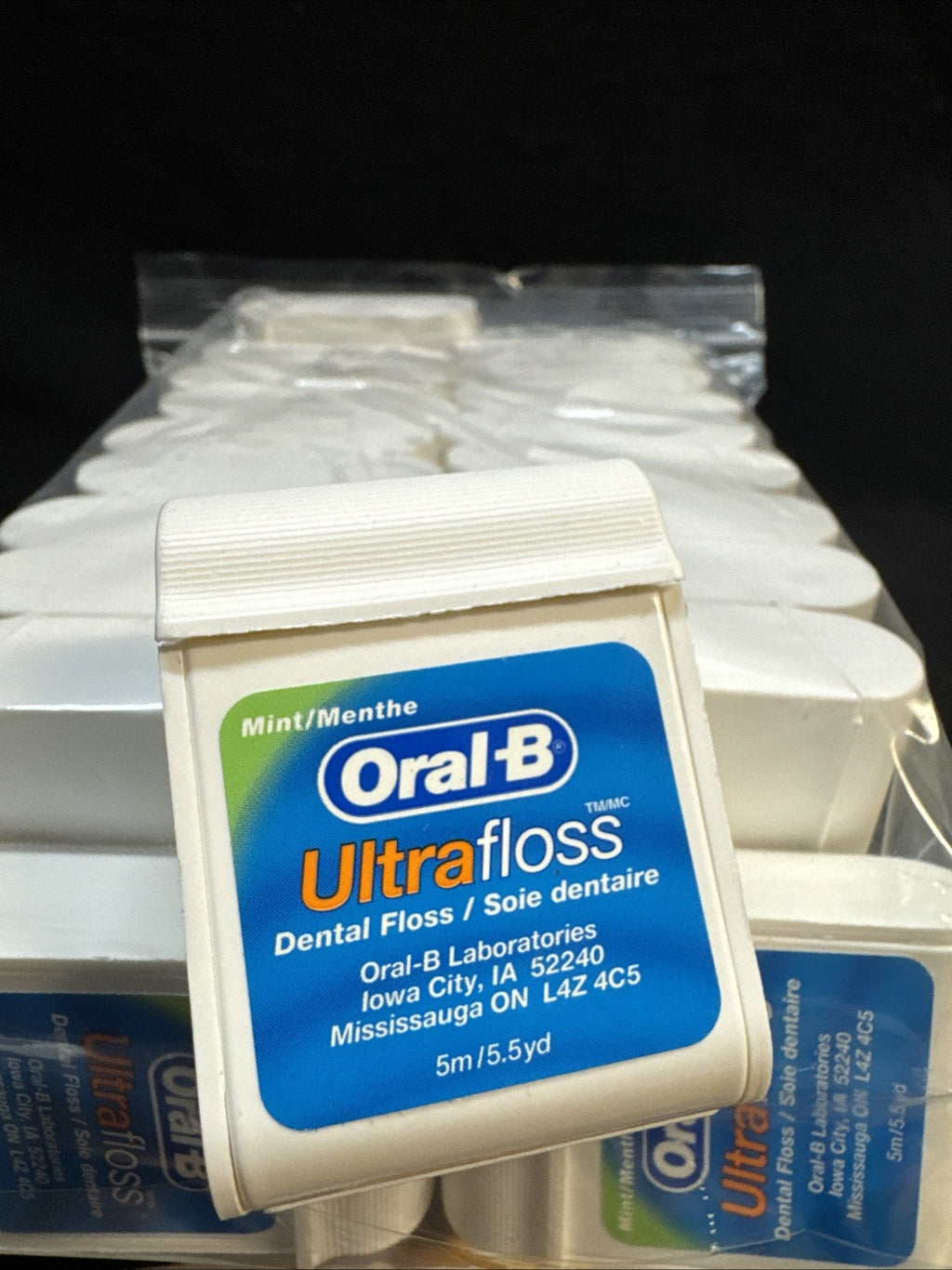 Oral-B Ultra Floss Mint Dental Floss 20 x 5.5 Yards - Easy & Effective