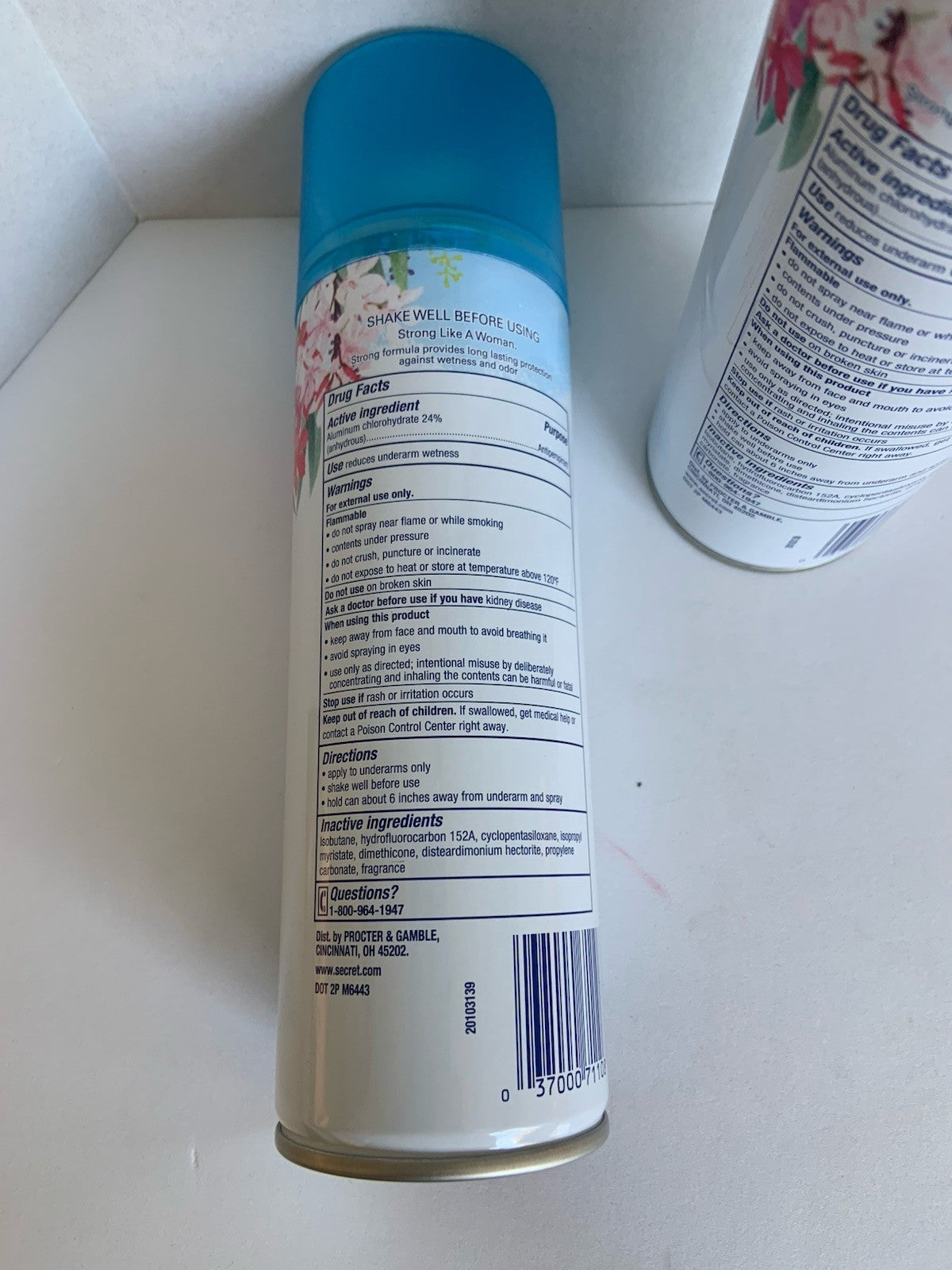 Secret Powder Fresh 24-Hour Antiperspirant Aerosol - 6 oz Can Lot of 2