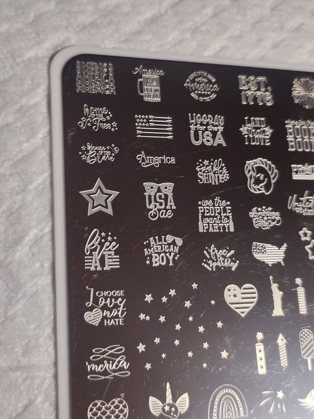 Lantern & Wren 1776 USA 4th of July Nail Stamping Plate - Patriotic Design
