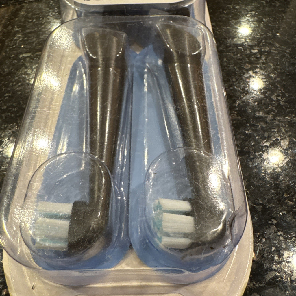 4 Pack Oral-B iO Replacement Toothbrush Heads Gentle Care New