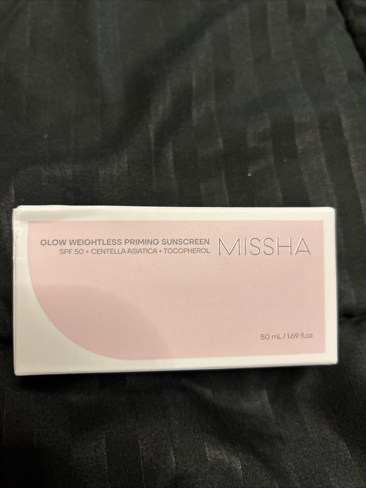 MISSHA Glow Weightless Priming Sunscreen SPF 50+ 50ml Face Primer & Sunblock