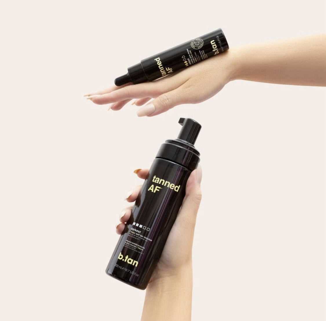 Self Tanner Set with Ultra Dark Mousse & Applicator Mitt - Vegan, Fast-Acting, Streak-Free