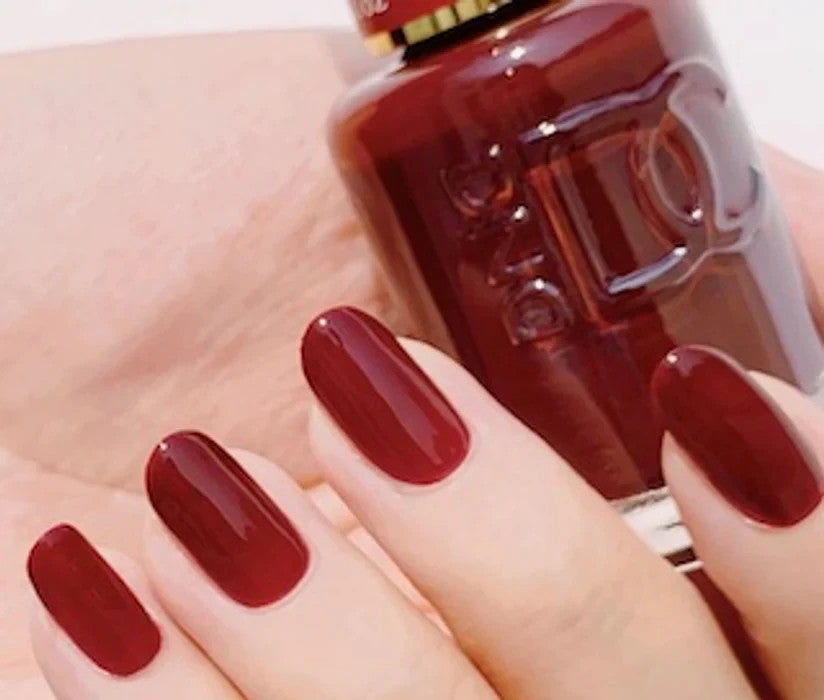 DND Gel Nail Polish Set - Clear and Red, 0.6oz Each, Long-Lasting USA Made