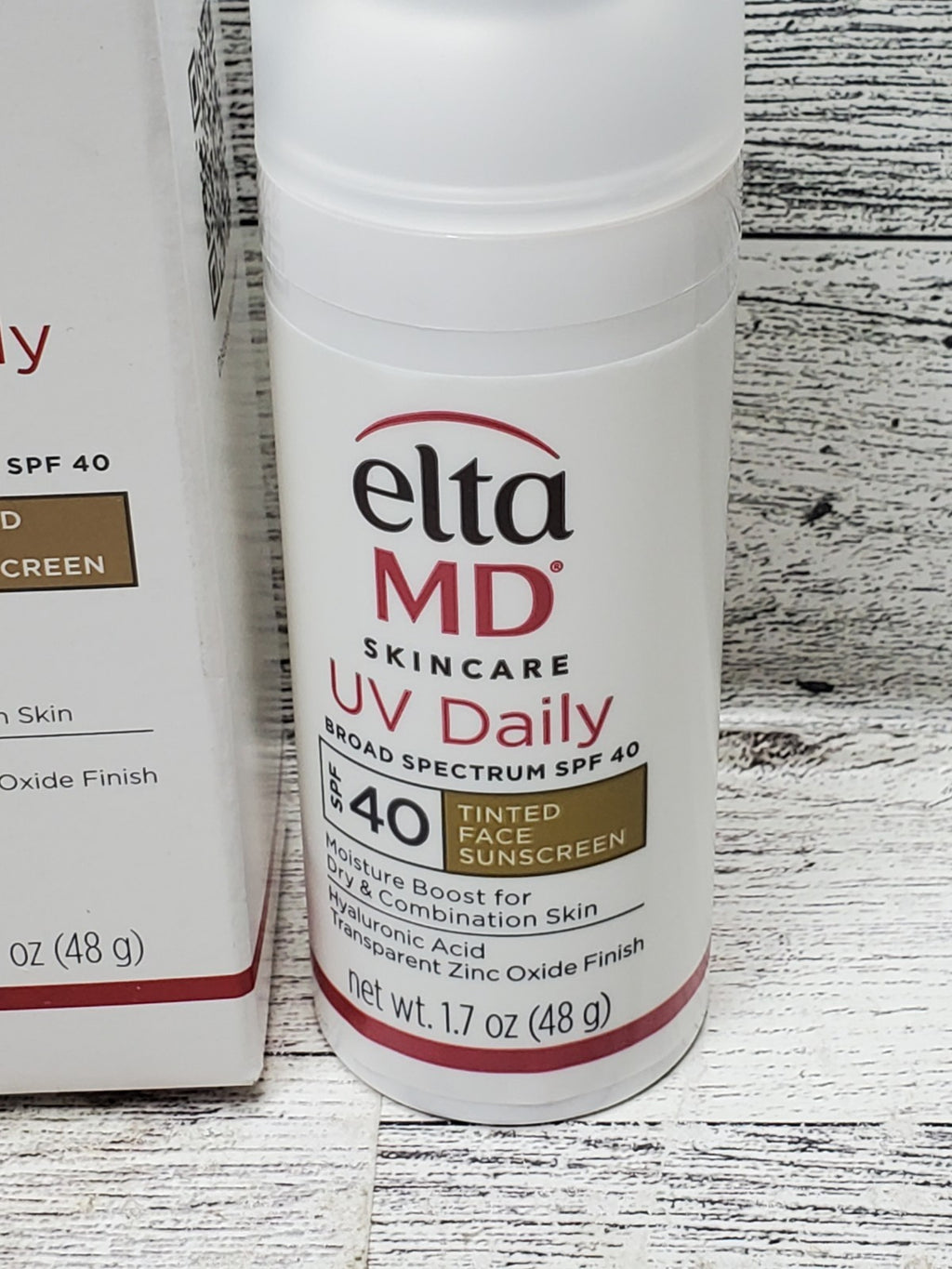 EltaMD UV Daily Tinted Face Sunscreen SPF 40 Zinc Oxide Moisturizer