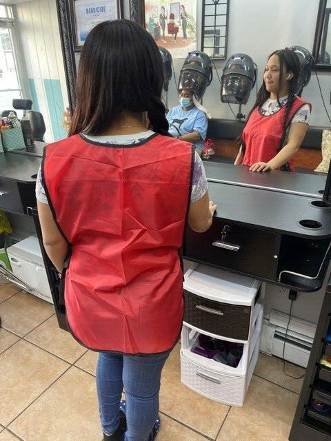 Unisex Hairdressing Cape Salon Apron for Barbers & Hairstylists - Red