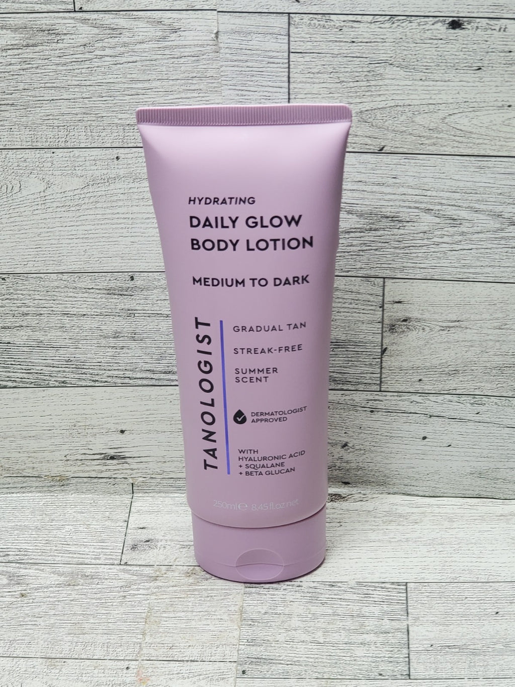 Hydrating Daily Glow Body Lotion for Medium/Dark Skin - 8.45 fl oz