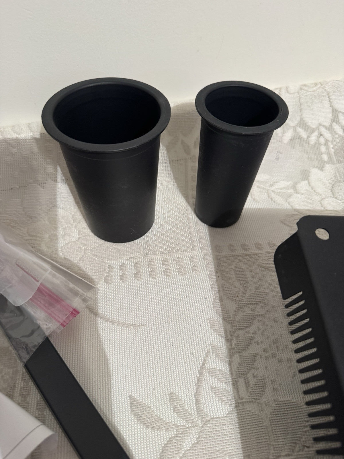 Adjustable Salon Tray for Barber Chairs Hair Extension and Tattoo Tools