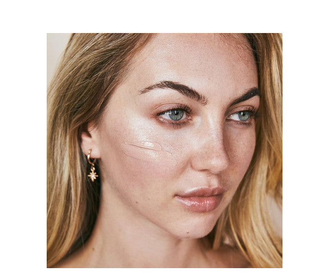 SPF 30 Skin Perfector Primer with Hydration and Pore Blur - 1.7 oz