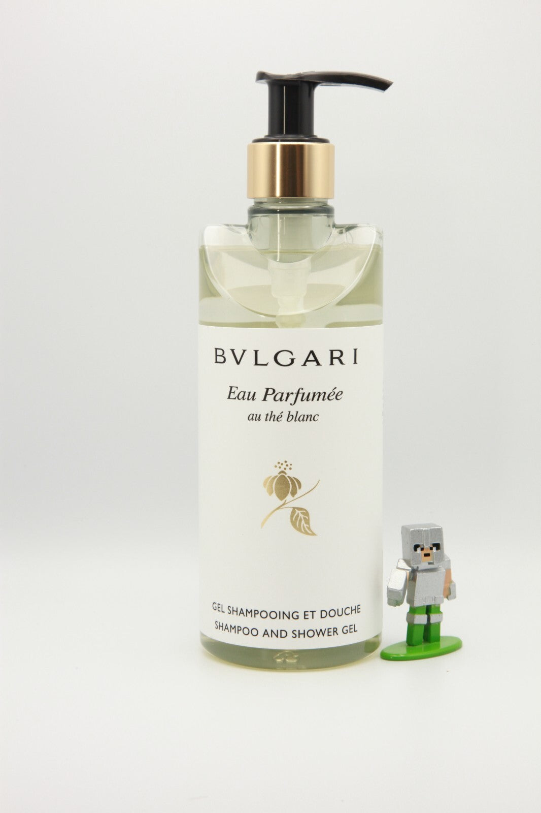 BVLGARI Eau Parfumée au Thé Blanc 300ml Shampoo & Shower Gel - Luxury Fragrance