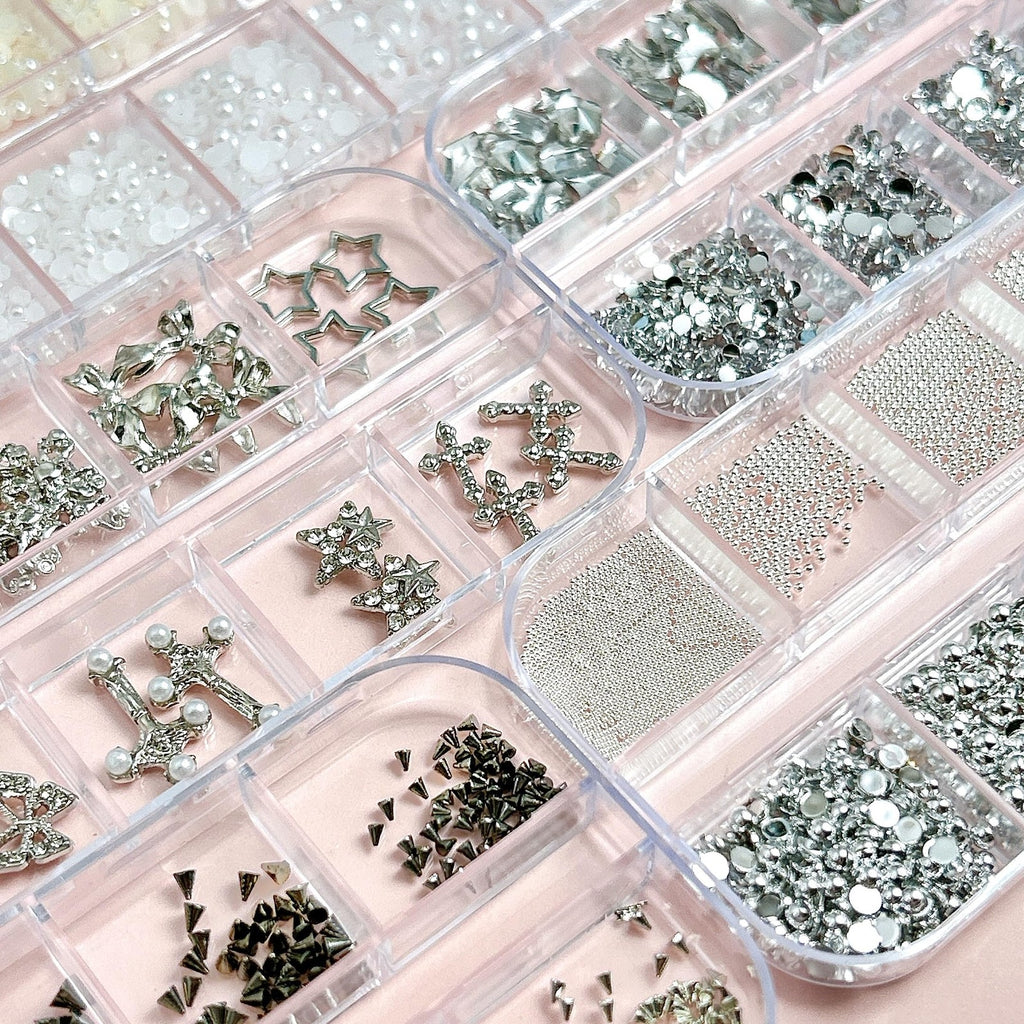 Silver Nail Art Decorations Kit with Imitation Diamonds and 3D Accessories
