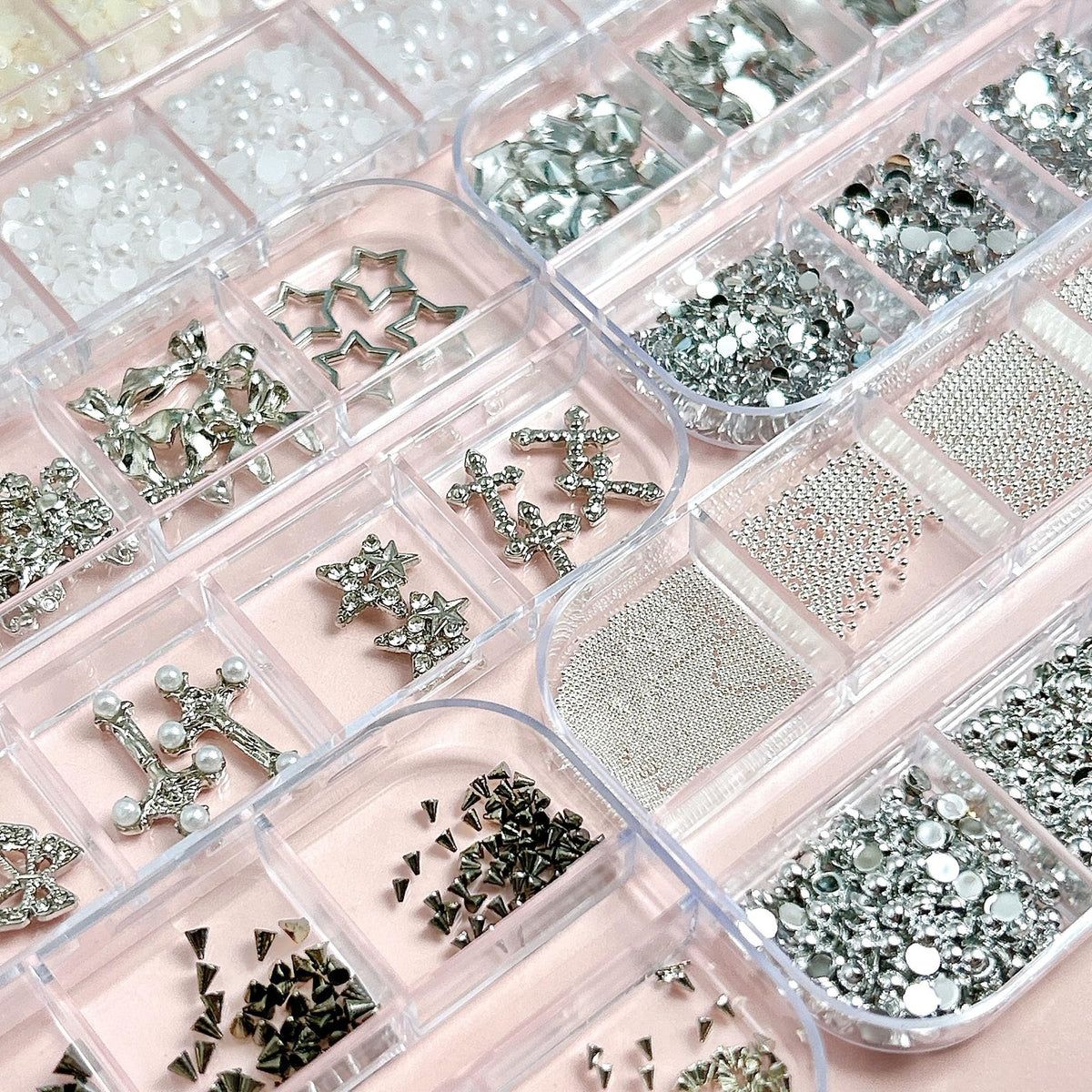 Silver Nail Art Decorations Kit with Imitation Diamonds and 3D Accessories
