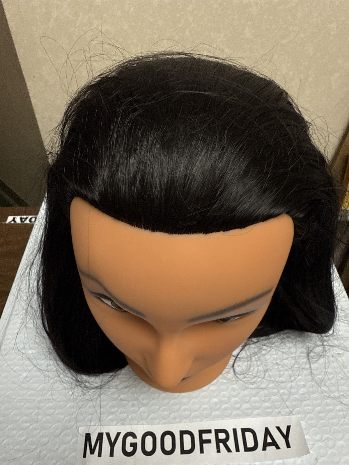 Mannequin Head with Synthetic Hair for Hairdressing Training and Styling Practice