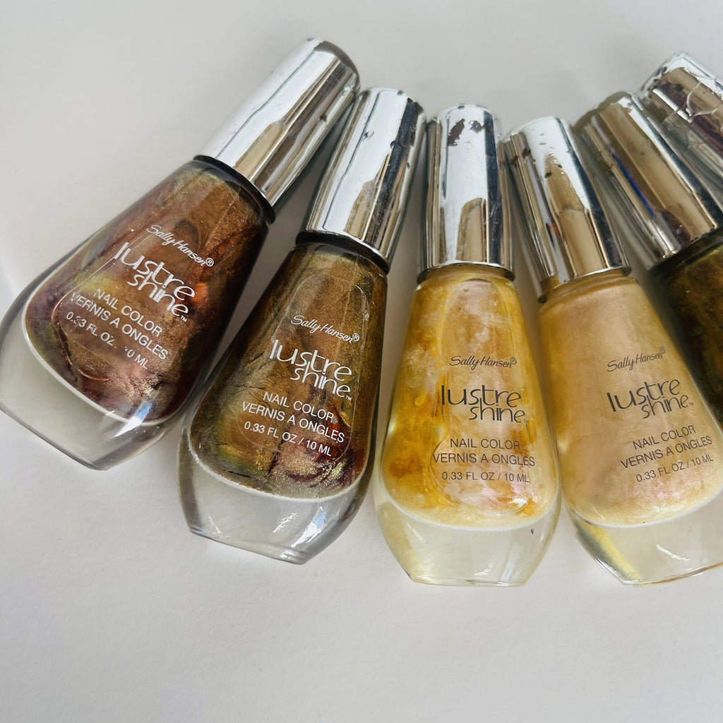 Set of 6 Multicolor Nail Polish with Shiny Lustre Finish and Peeling Cap - Nail Care