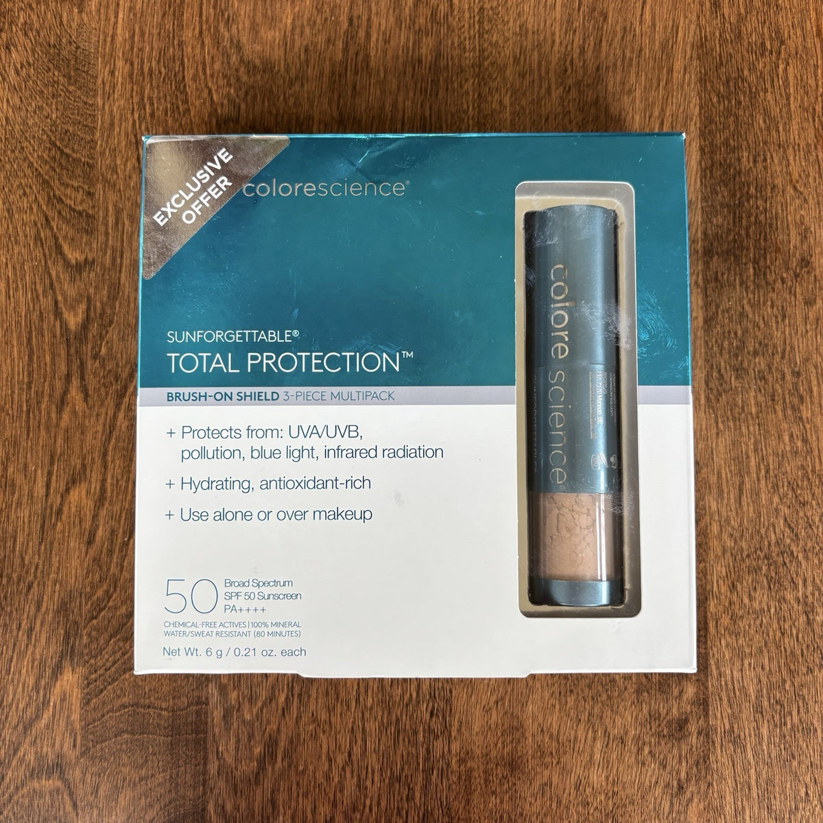 SPF 50 Broad Spectrum Mineral Sunscreen Brush-On with Hydrating Antioxidants - Medium Shade