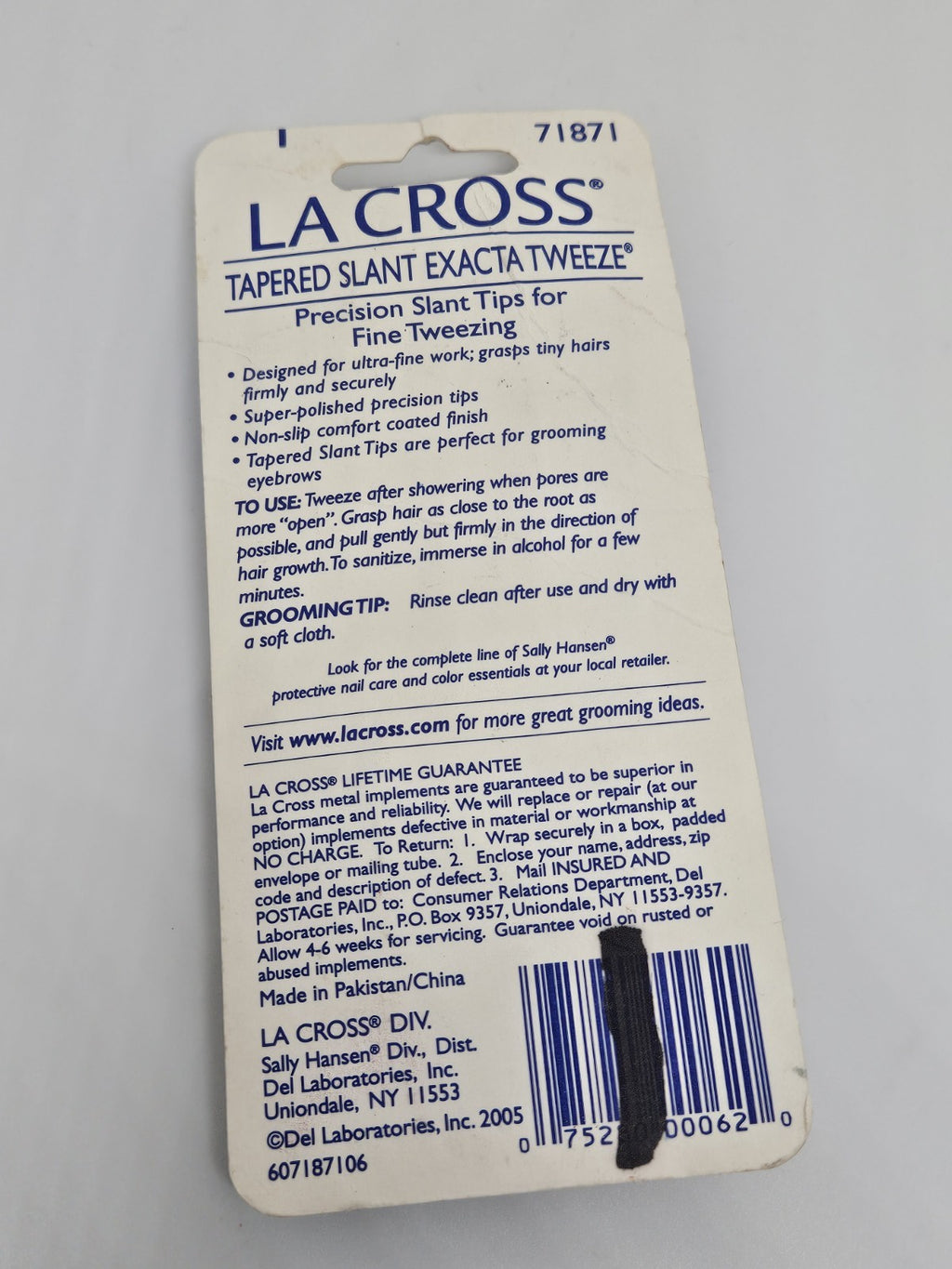 Sally Hansen La Cross EXACTA Tweeze Tapered Slant Tip Tweezer - New