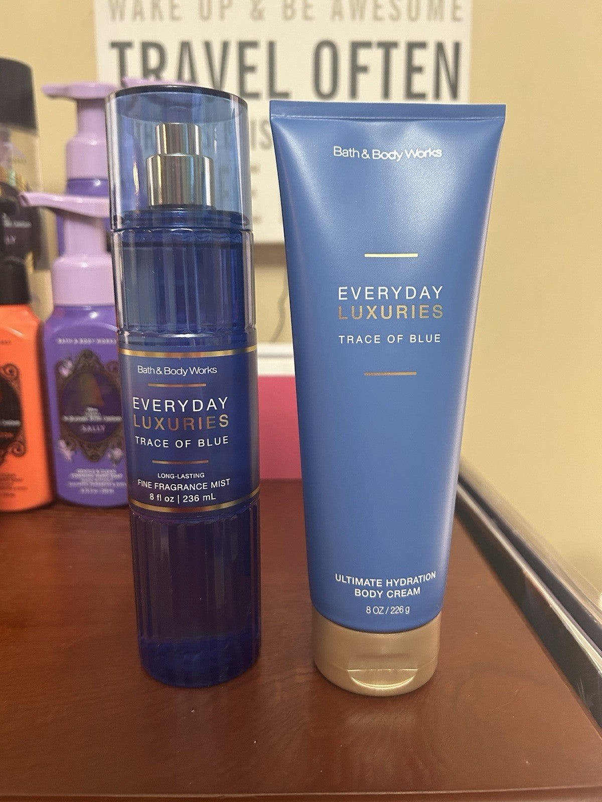Bath & Body Works Trace Of Blue Body Cream & Mist Set