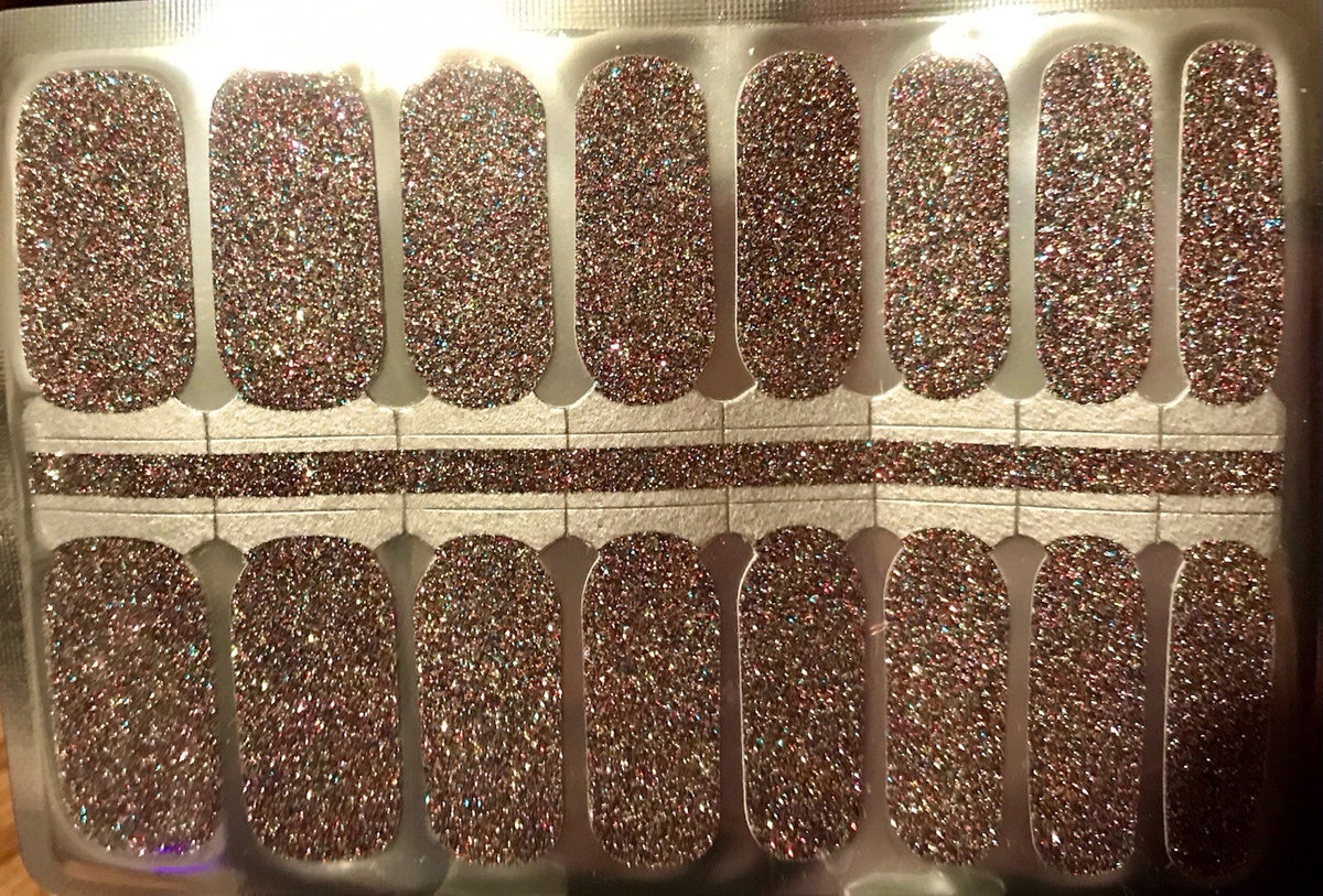Color Nail Polish Strips 16 Count Glitter Bomb Nail Wraps - Gorgeous