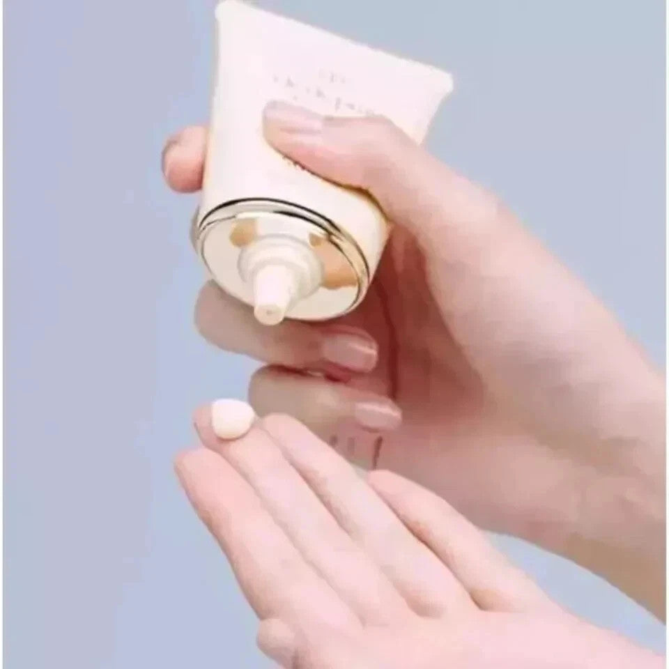 SPF50+ Broad Spectrum Sunscreen Cream - Hydrating UV Protectant for All Skin Types