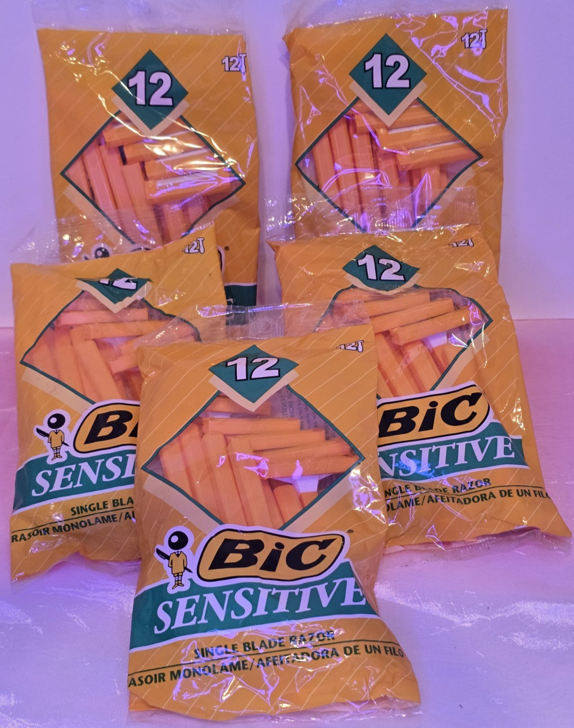 Disposable Razors for Sensitive Skin - Pack of 60 Single Blade Razors