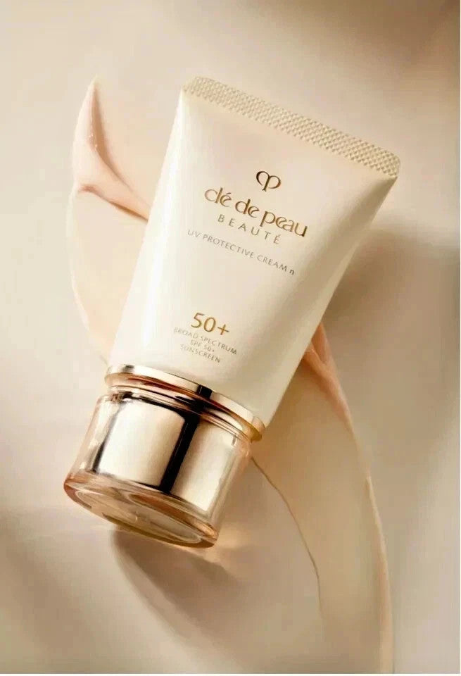 SPF50+ Broad Spectrum Sunscreen Cream - Hydrating UV Protectant for All Skin Types