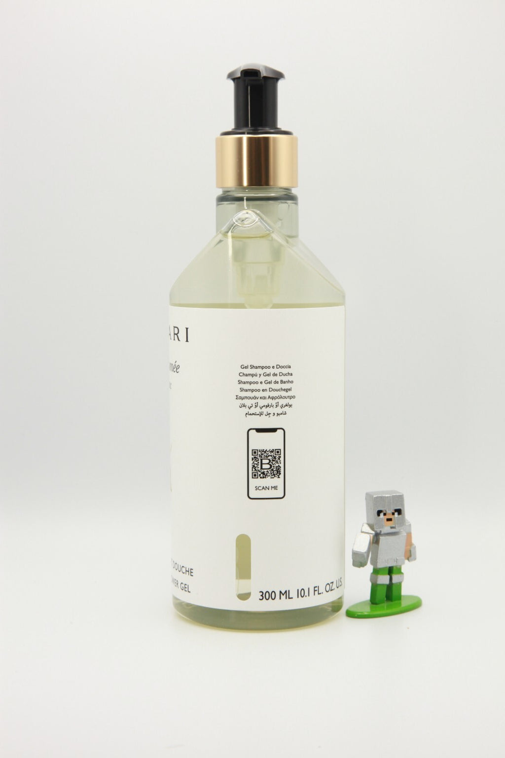 BVLGARI Eau Parfumée au Thé Blanc 300ml Shampoo & Shower Gel - Luxury Fragrance