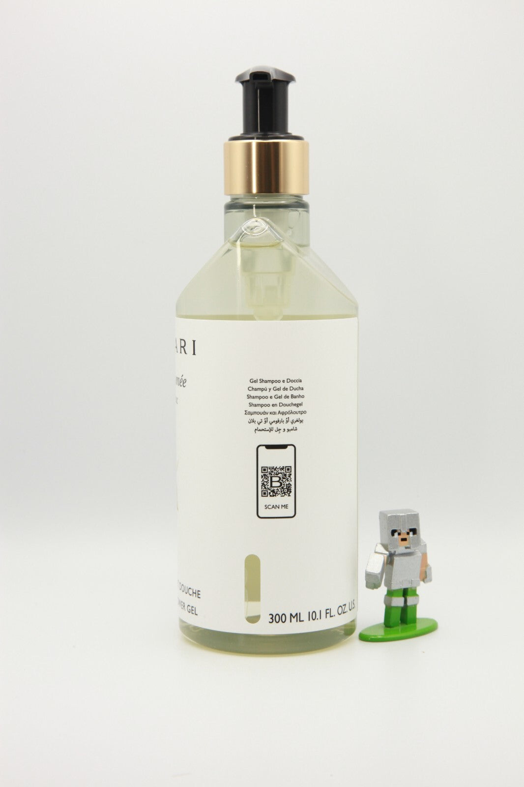 BVLGARI Eau Parfumée au Thé Blanc 300ml Shampoo & Shower Gel - Luxury Fragrance