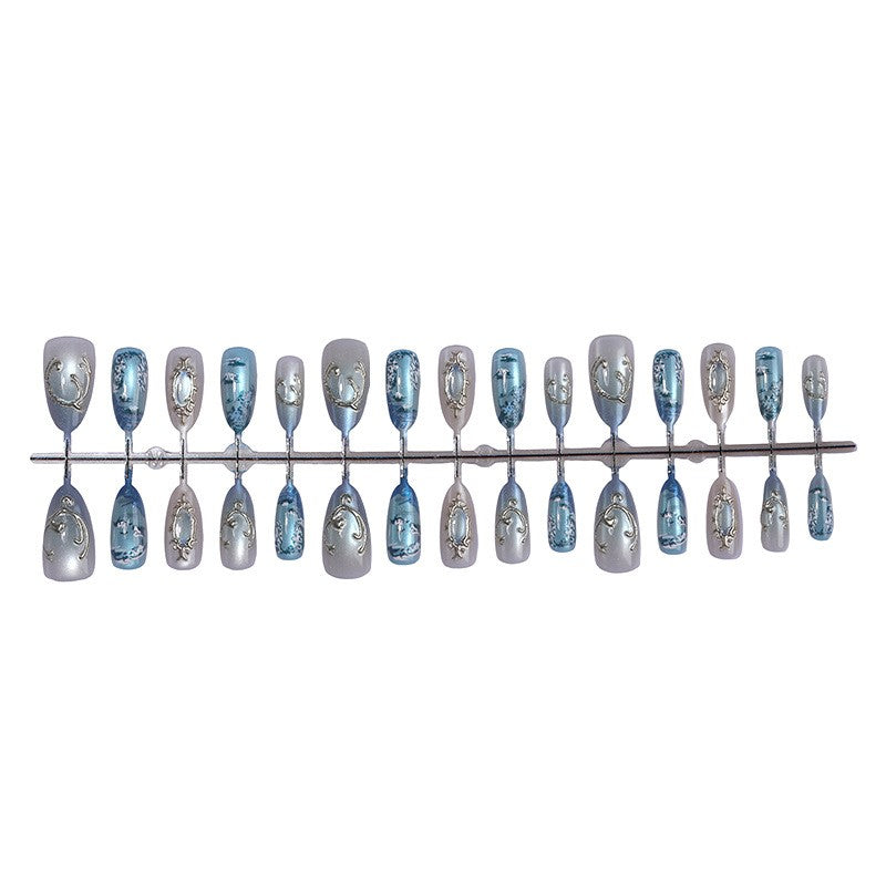Reusable Water Lily Ombre Nail Art Set - Almond Press On Nails
